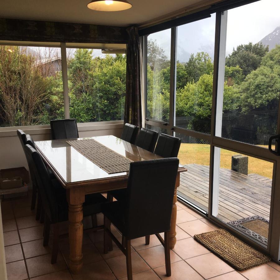 Aoraki Alpine Chalet Villa Aoraki / Mount Cook Eksteriør bilde